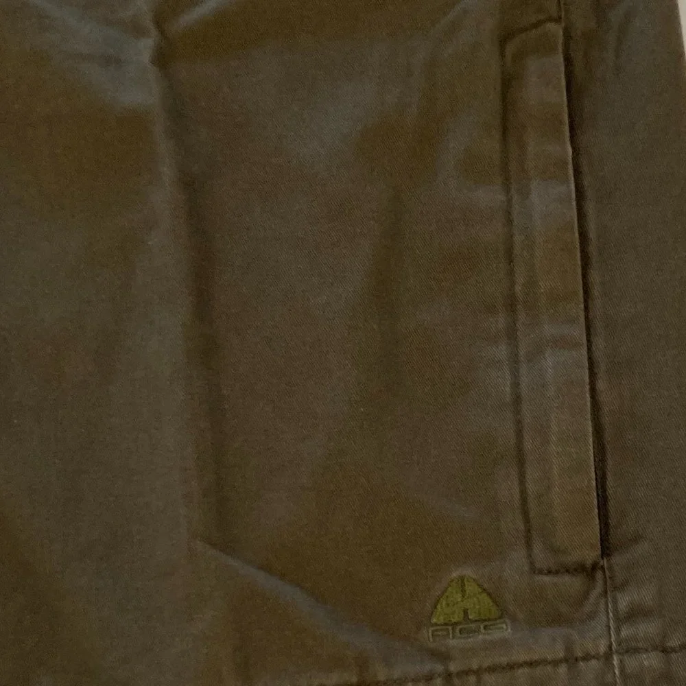 Nike ACG All Conditions Gear Cotton Cargo Shorts Army Green Size 30